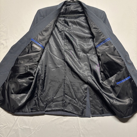 Kenneth Cole Reaction Charcoal Pinstripe Blazer - Picture 3 of 8